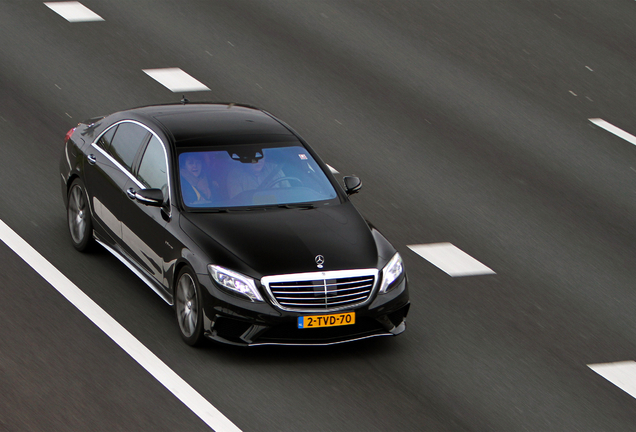 Mercedes-Benz S 63 AMG V222