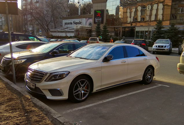 Mercedes-Benz S 65 AMG V222