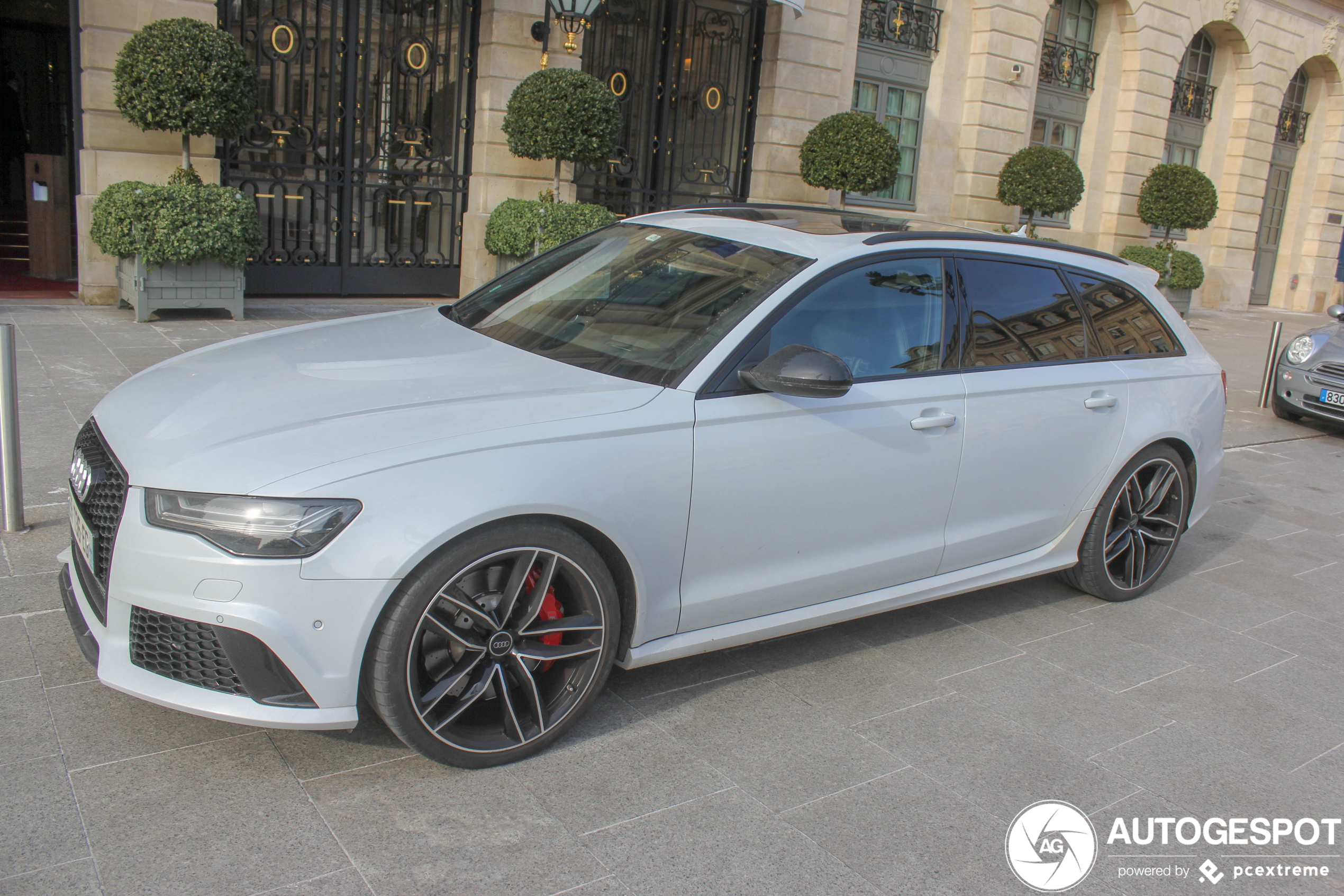 Audi RS6 Avant C7 2015