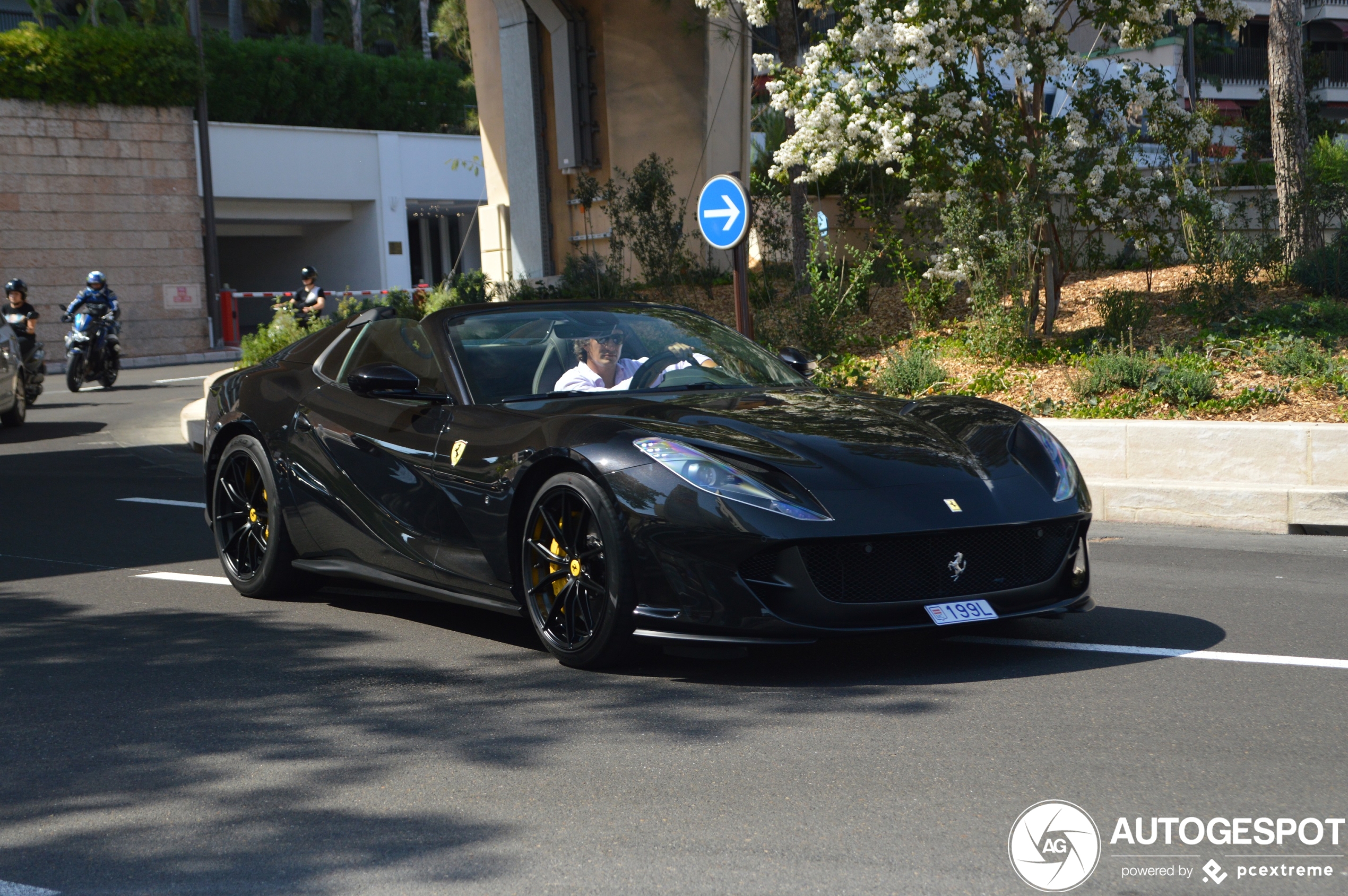 Ferrari 812 GTS