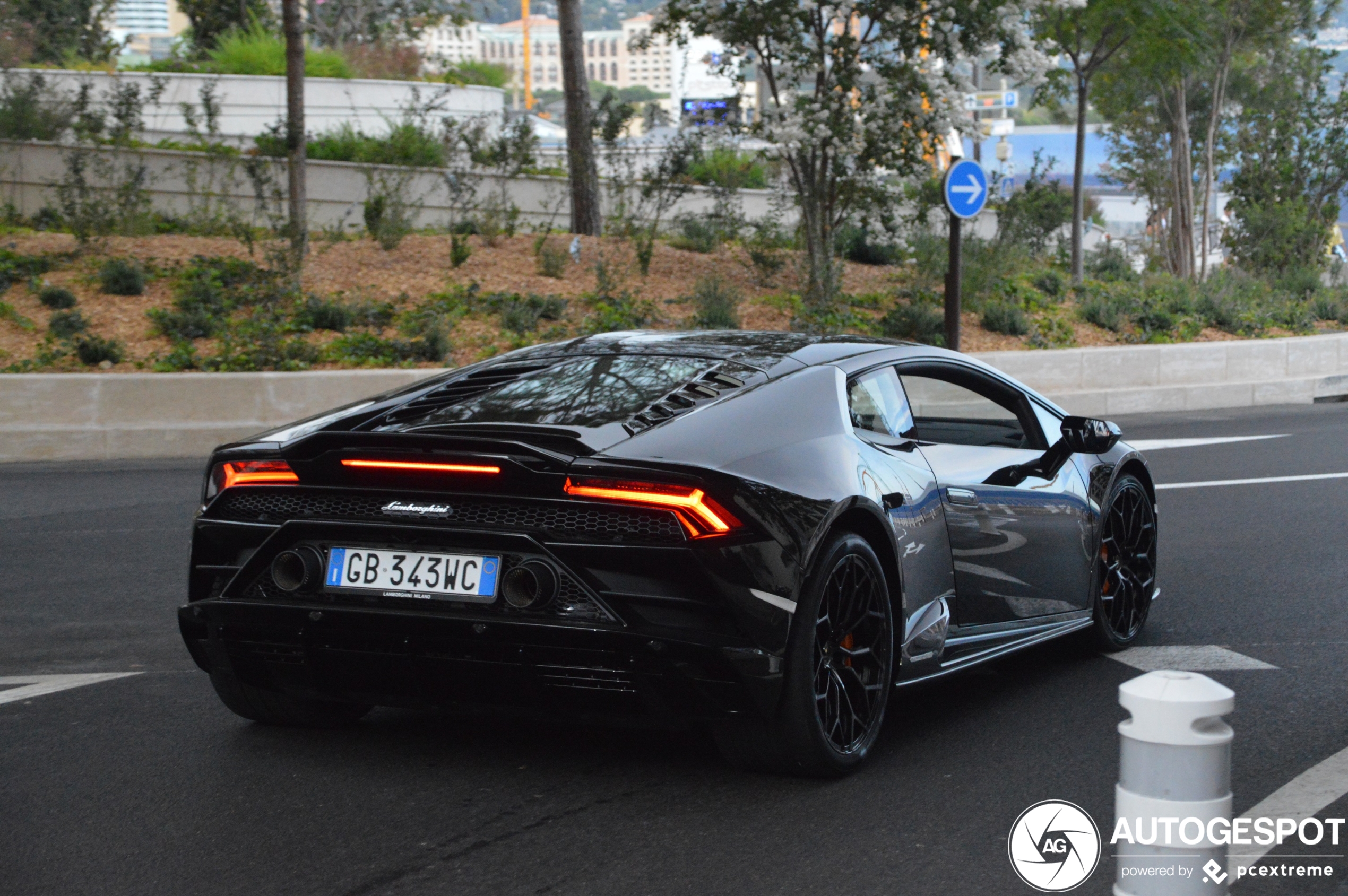 Lamborghini Huracán LP640-4 EVO