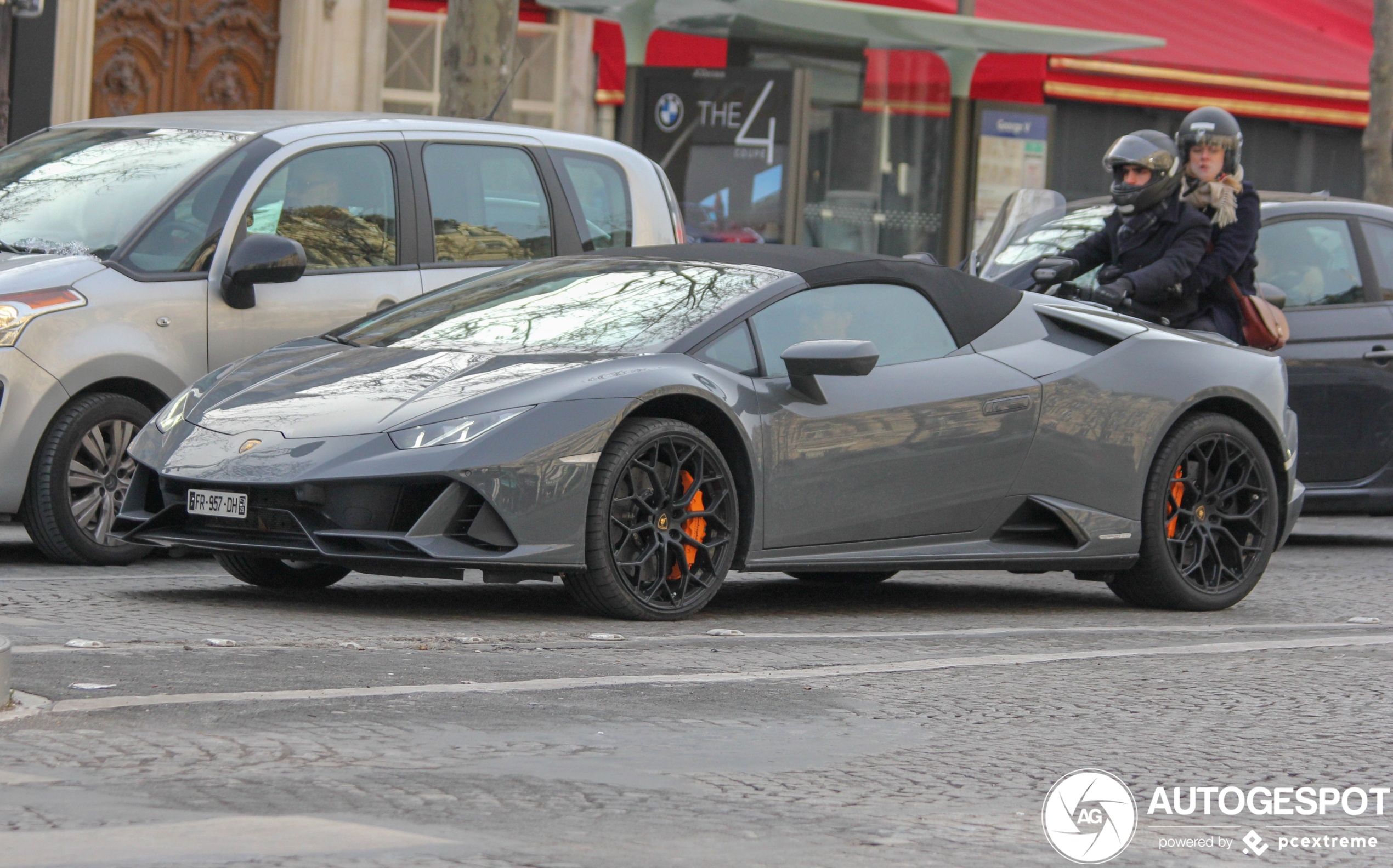 Lamborghini Huracán LP640-4 EVO Spyder