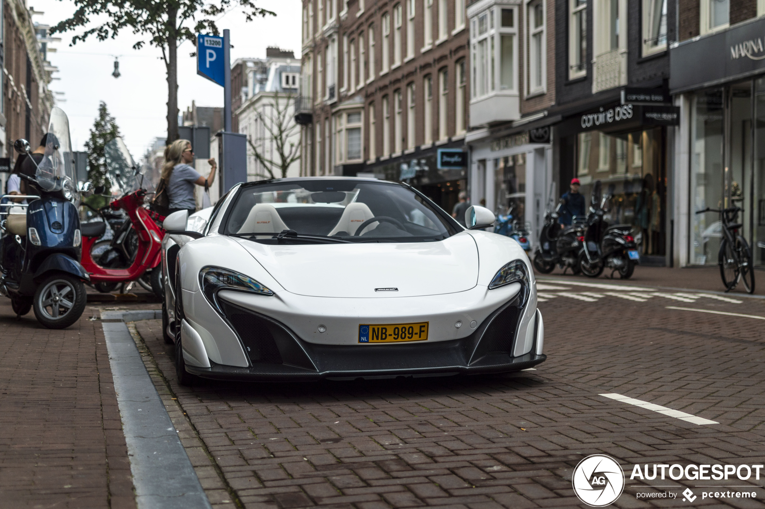 McLaren 675LT Spider