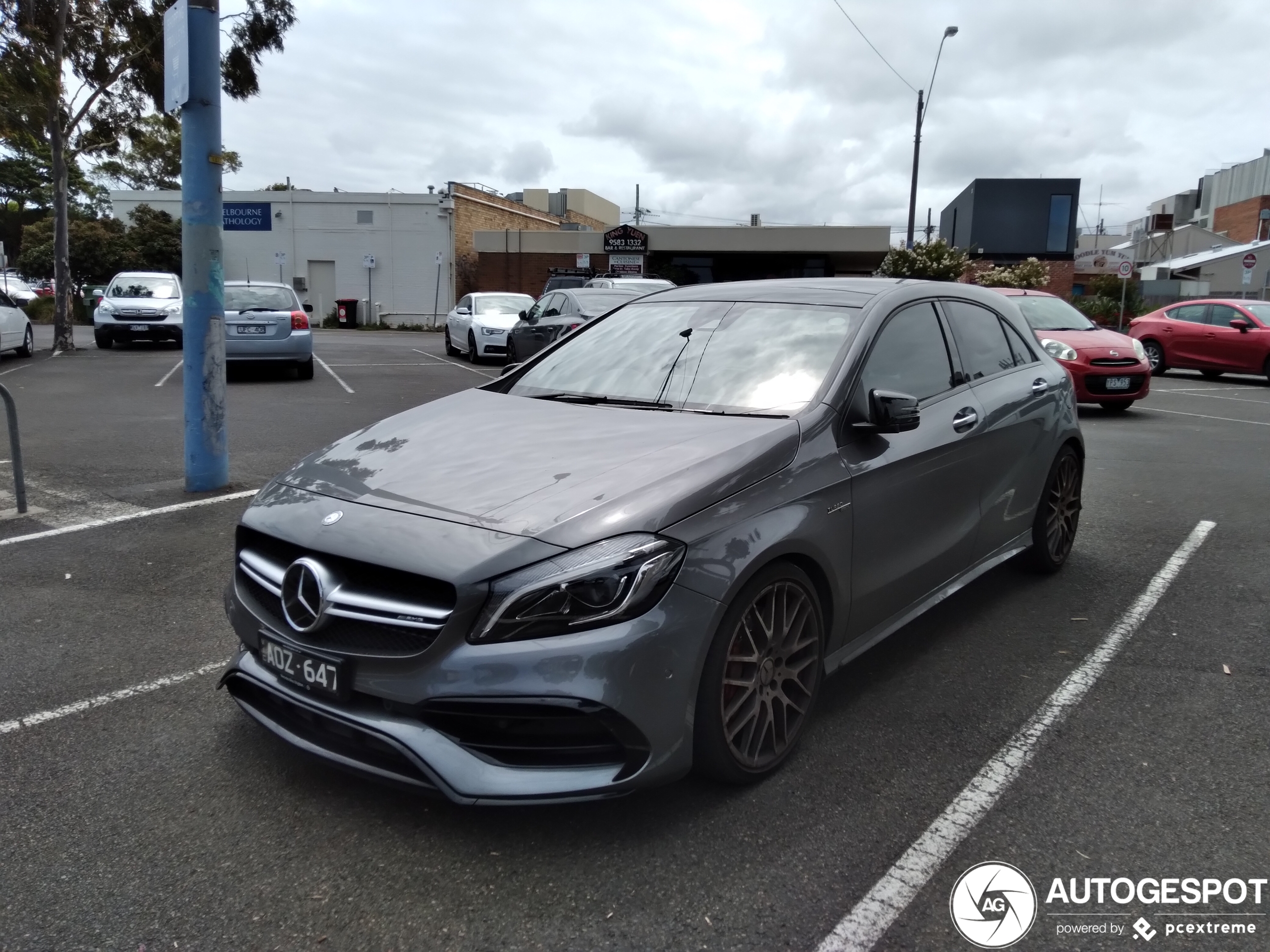 Mercedes-AMG A 45 W176 2015