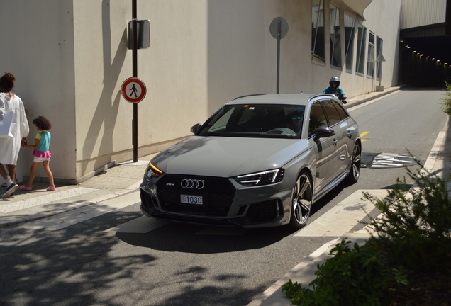 Audi RS4 Avant B9