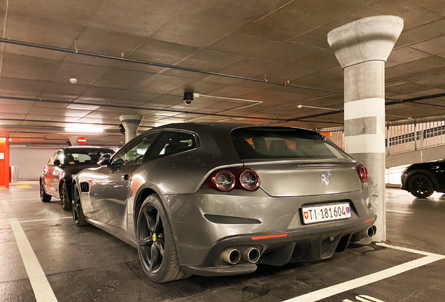 Ferrari GTC4Lusso