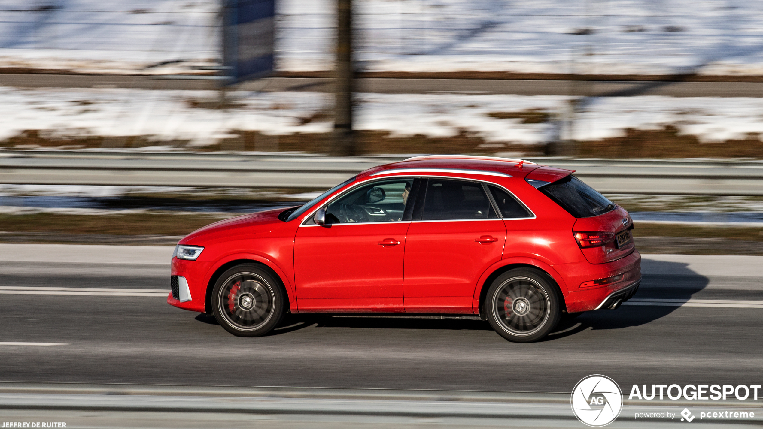 Audi RS Q3 2015