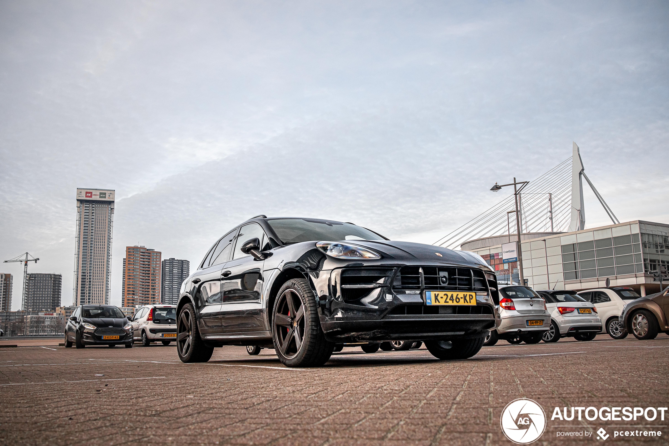 Porsche 95B Macan GTS MkII