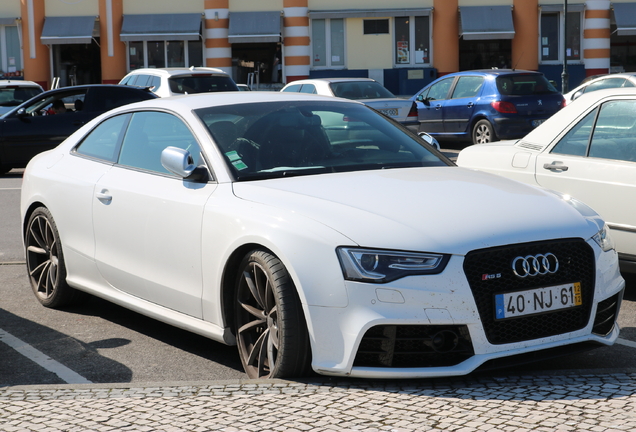 Audi RS5 B8 2012