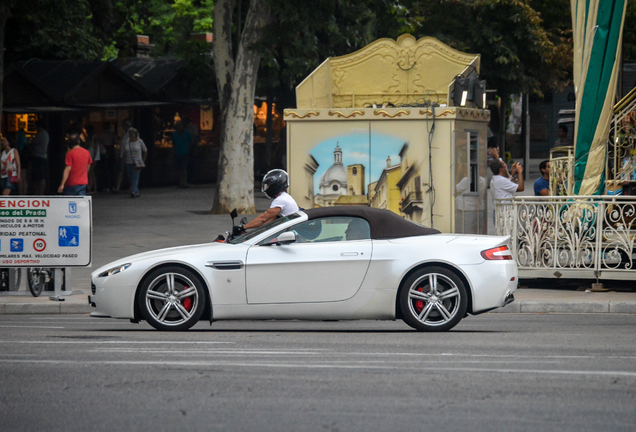 Aston Martin V8 Vantage Roadster