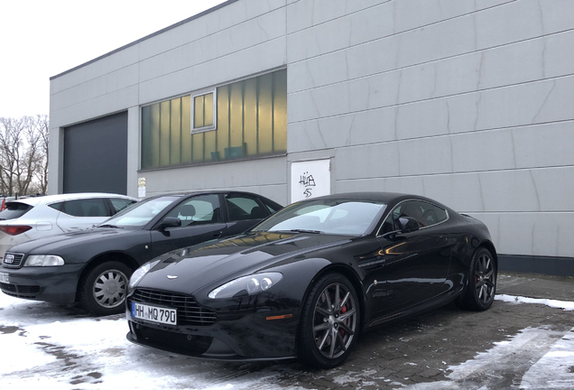 Aston Martin V8 Vantage S