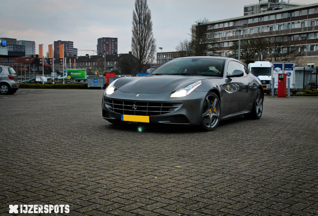 Ferrari FF