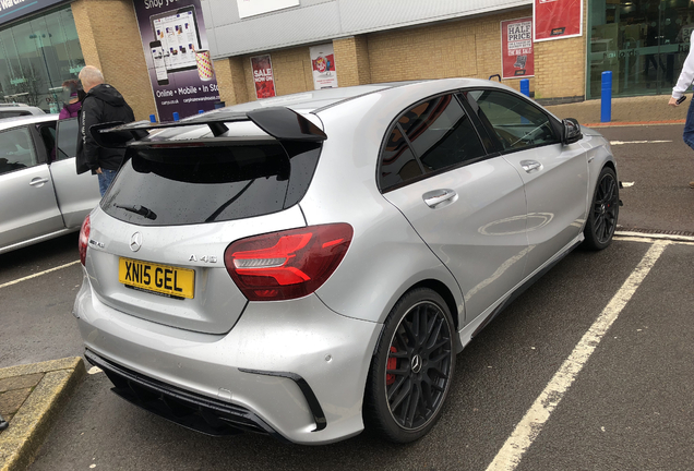 Mercedes-AMG A 45 W176 2015