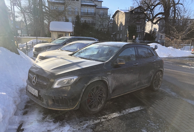 Mercedes-AMG GLA 45 X156 Yellow Night Edition