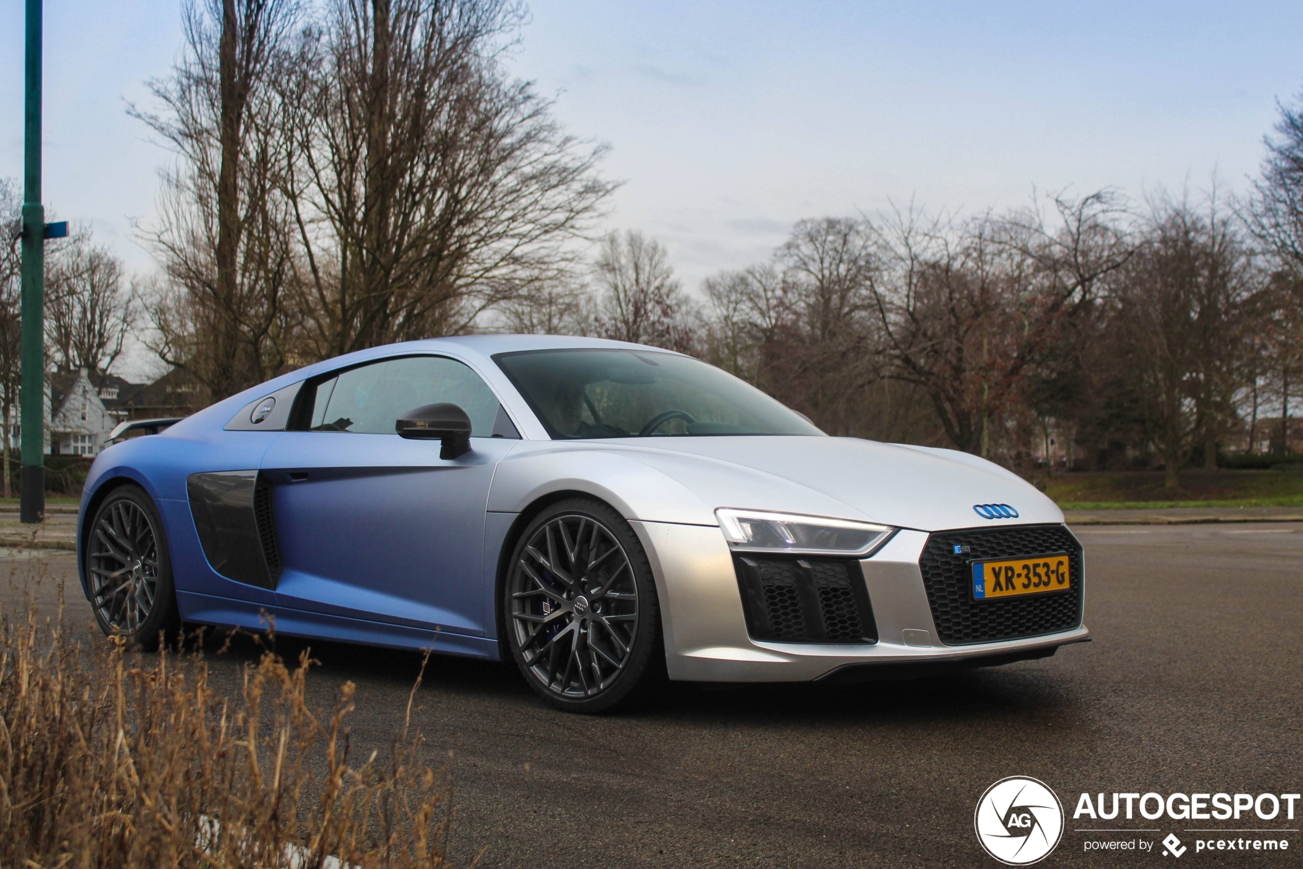 Audi R8 V10 Plus 2015