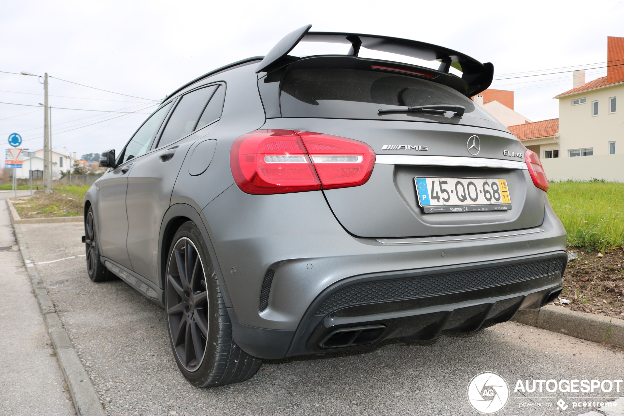 Mercedes-AMG GLA 45 X156