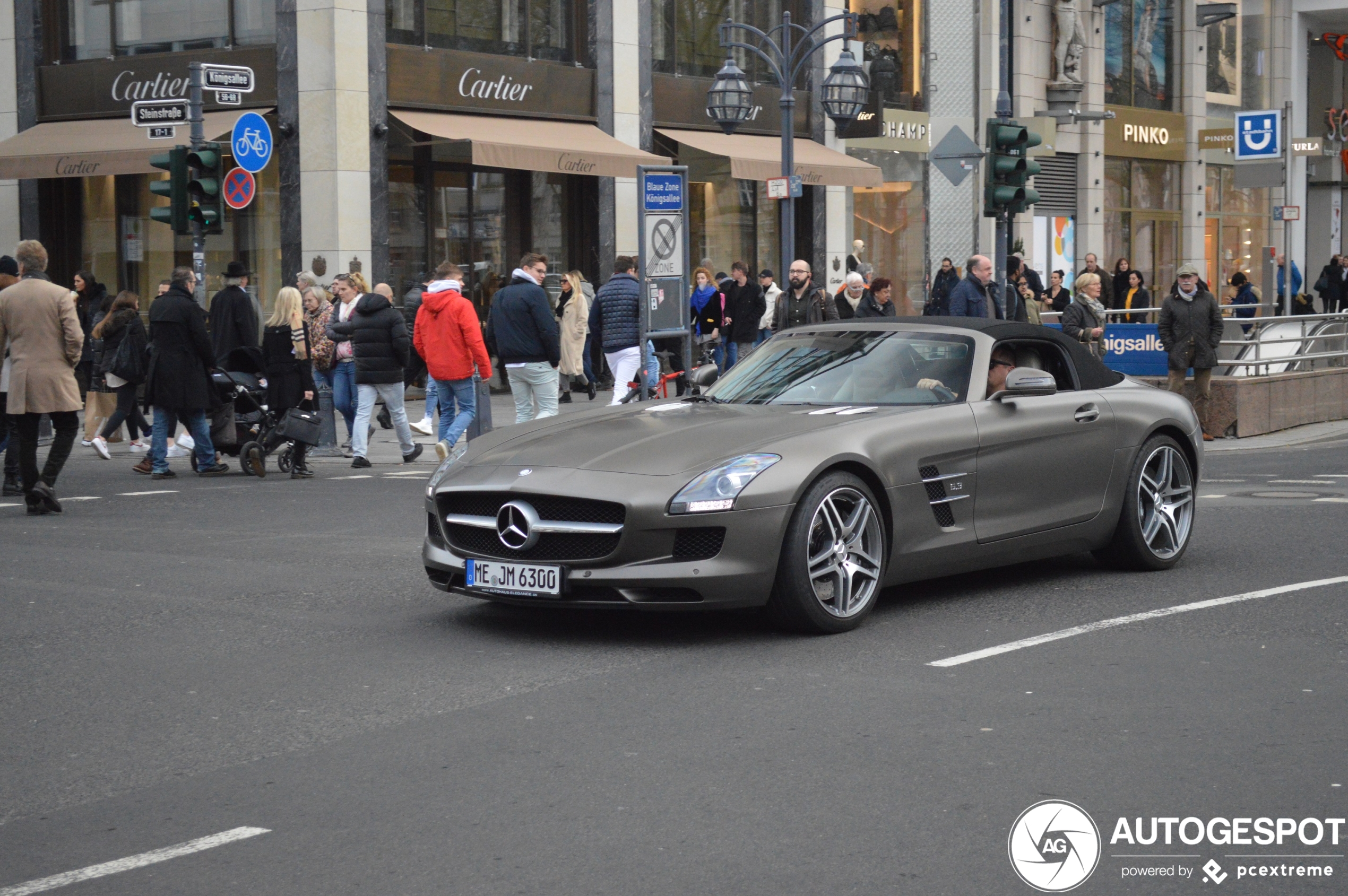 Mercedes-Benz SLS AMG Roadster