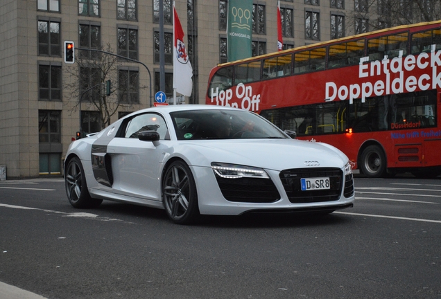 Audi R8 V10 Plus 2013