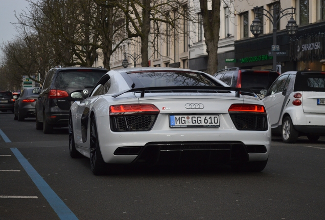 Audi R8 V10 Plus 2015