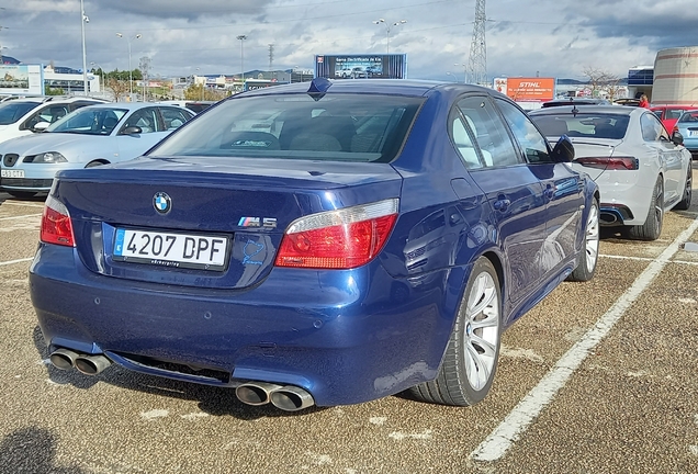 BMW M5 E60 2007