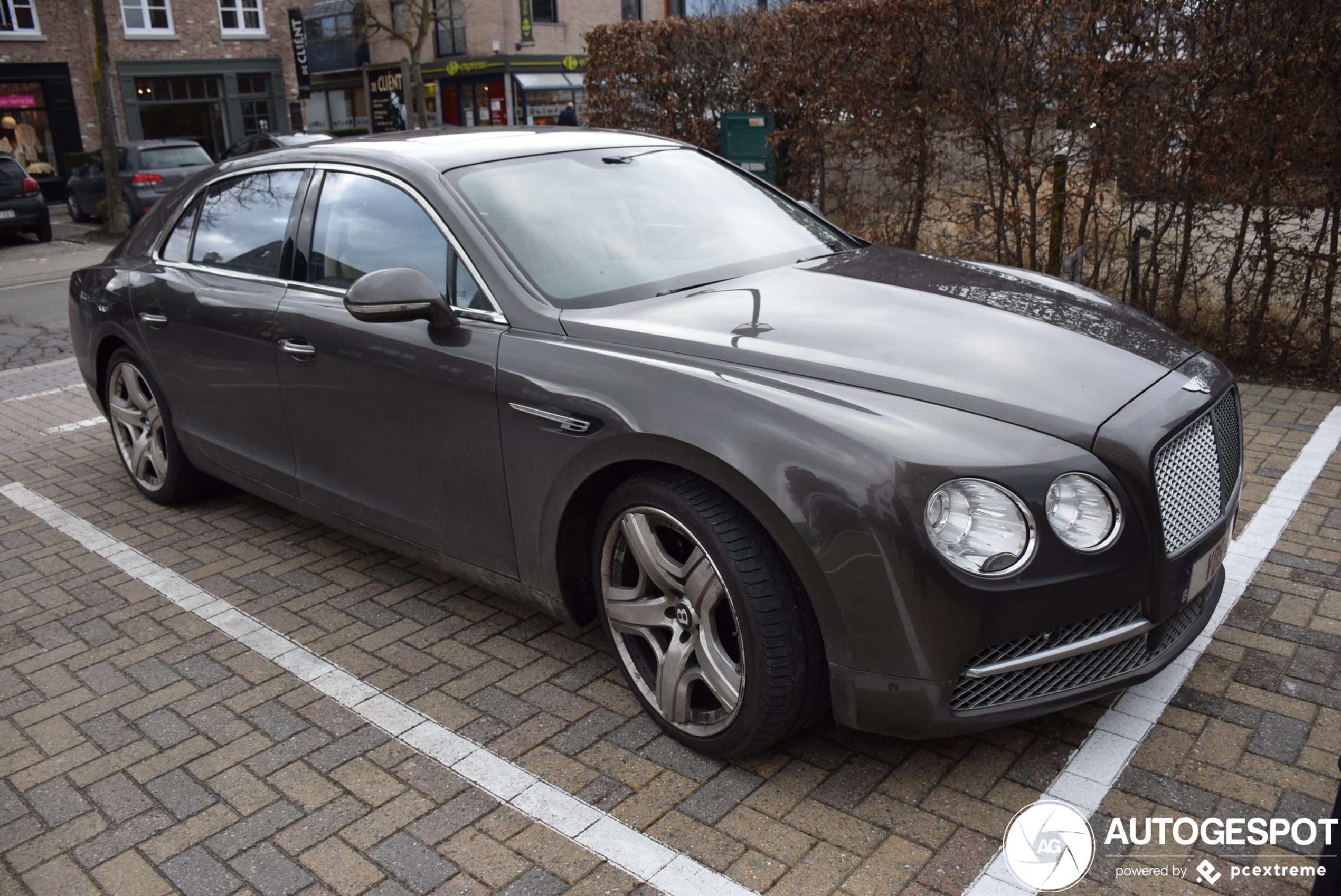 Bentley Flying Spur W12