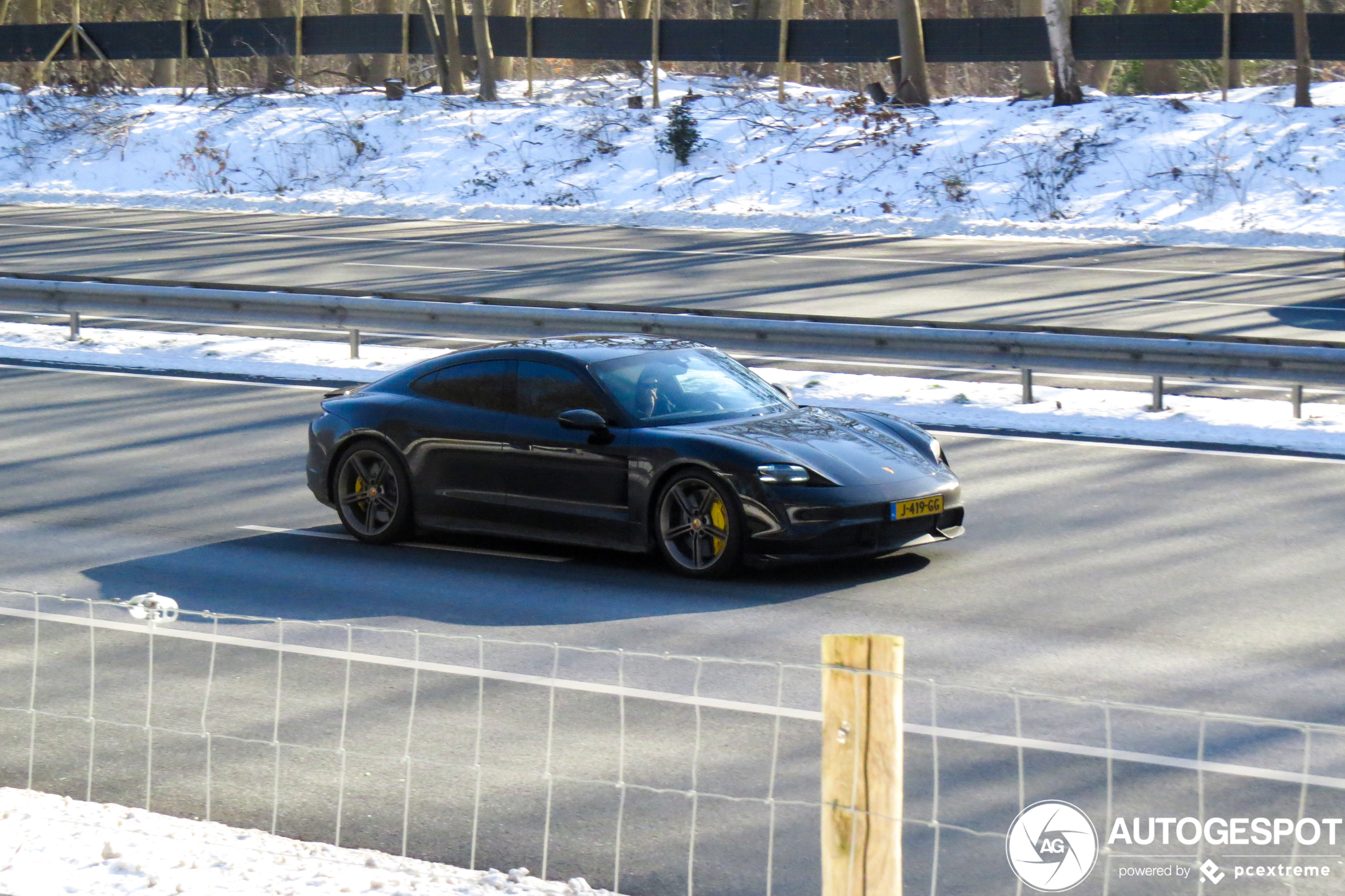 Porsche Taycan Turbo