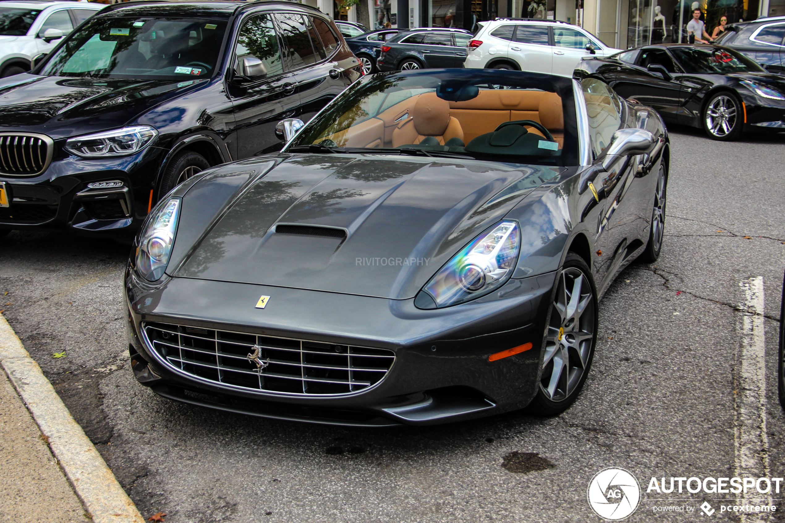 Ferrari California