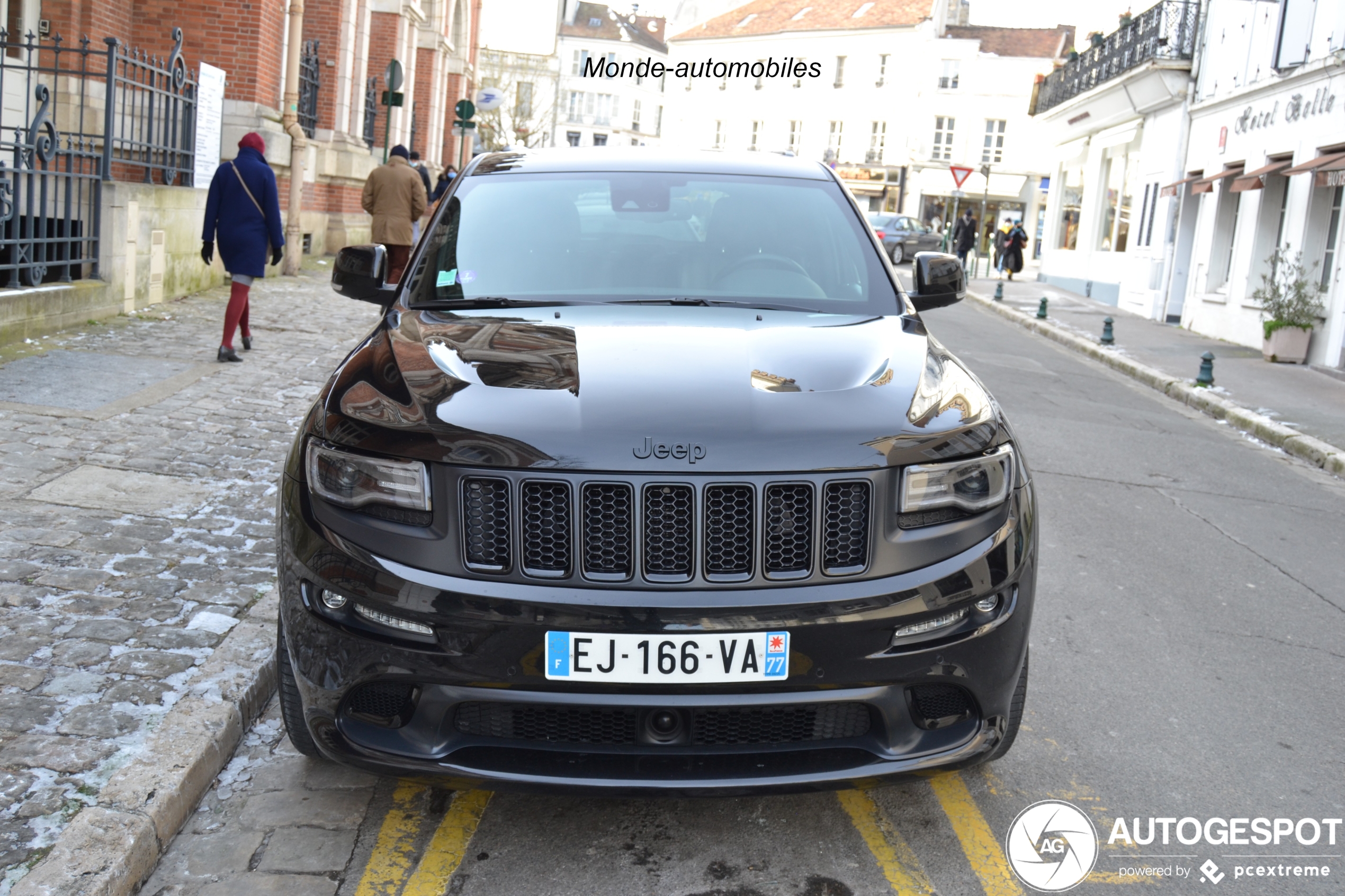 Jeep Grand Cherokee SRT 2013