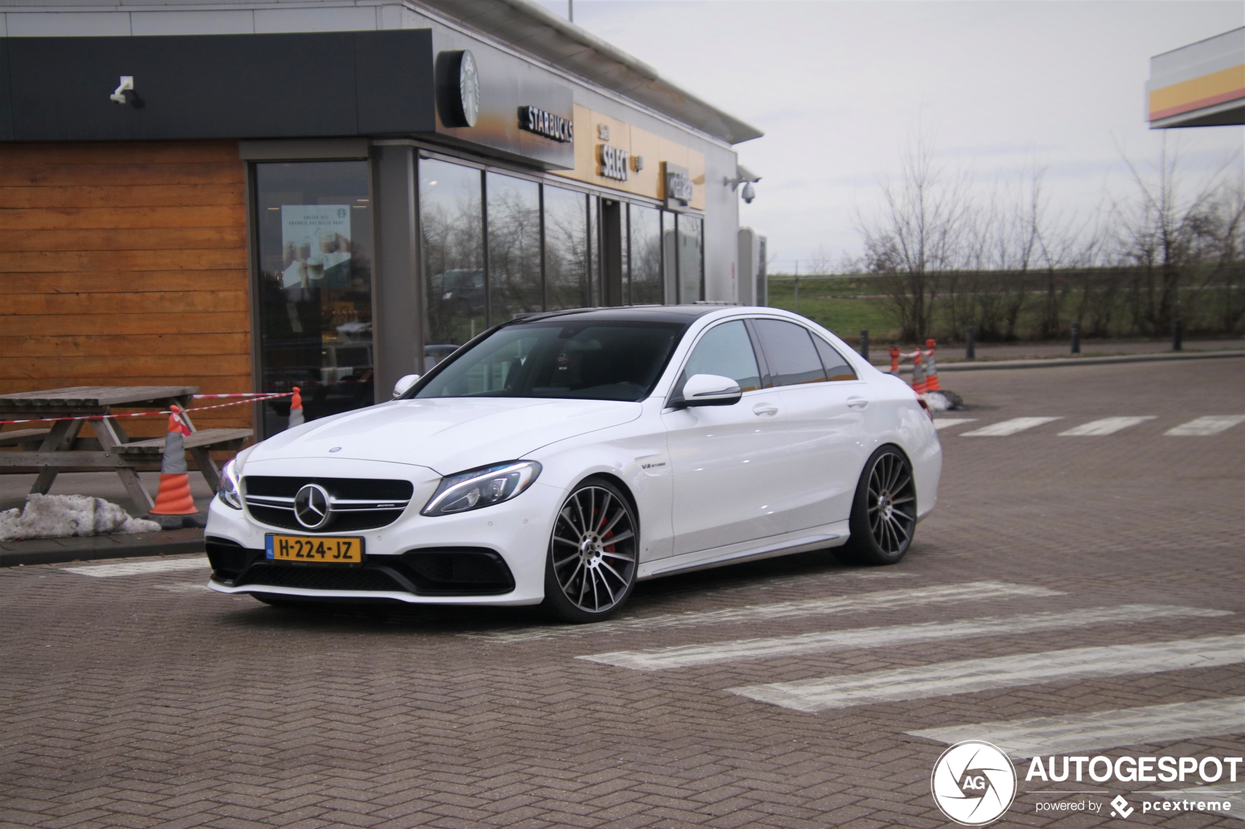 Mercedes-AMG C 63 S W205