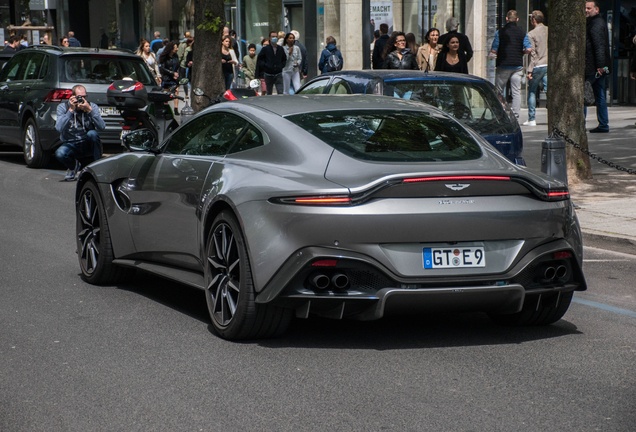 Aston Martin V8 Vantage 2018