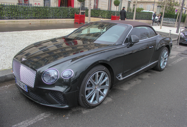 Bentley Continental GTC 2019