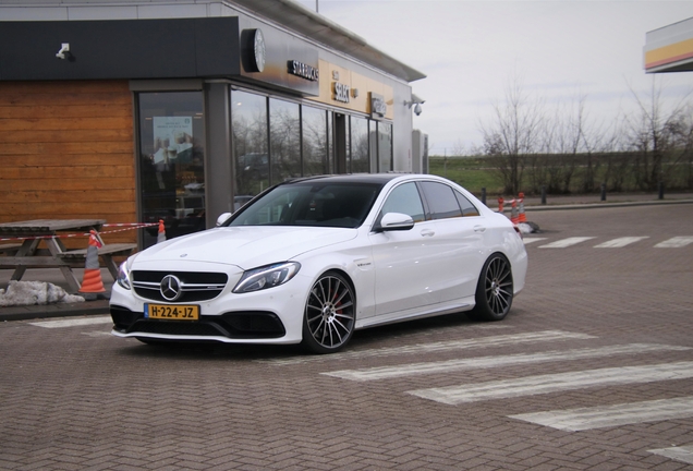 Mercedes-AMG C 63 S W205