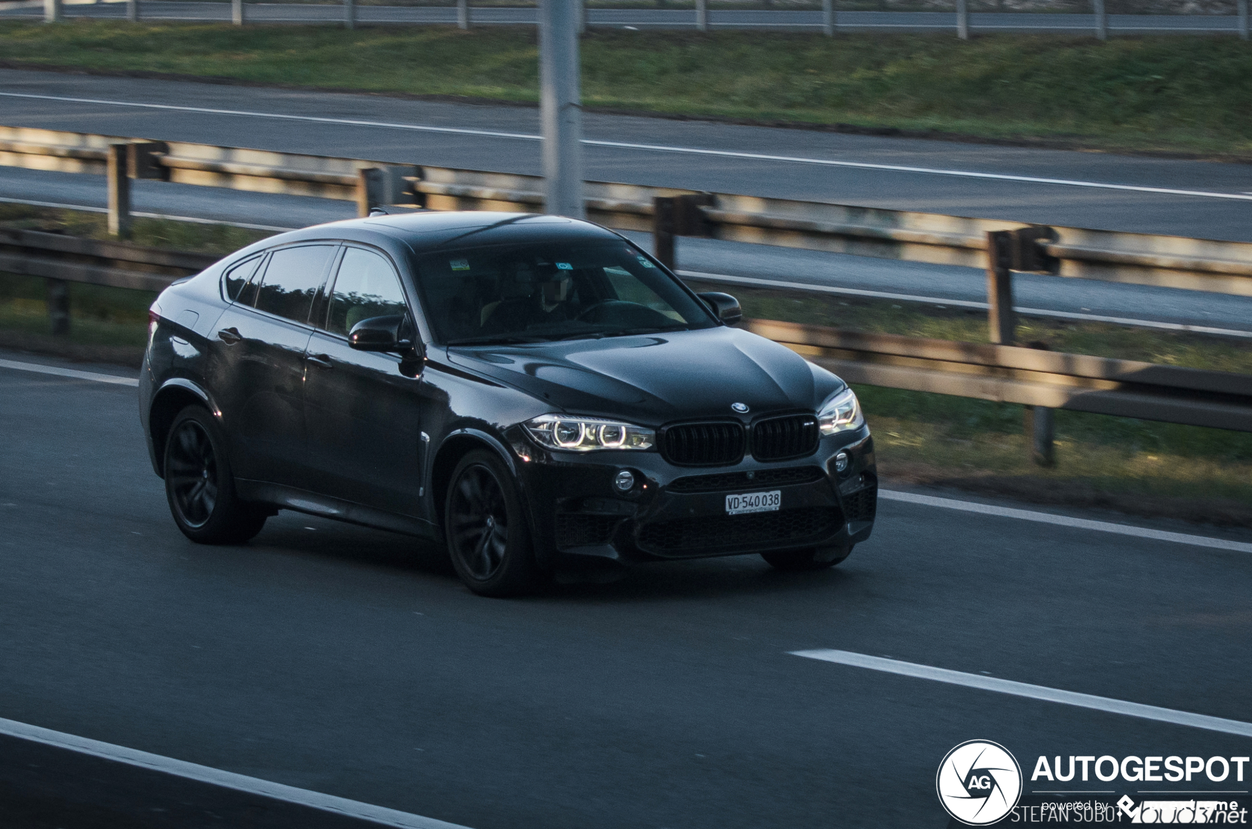 BMW X6 M F86