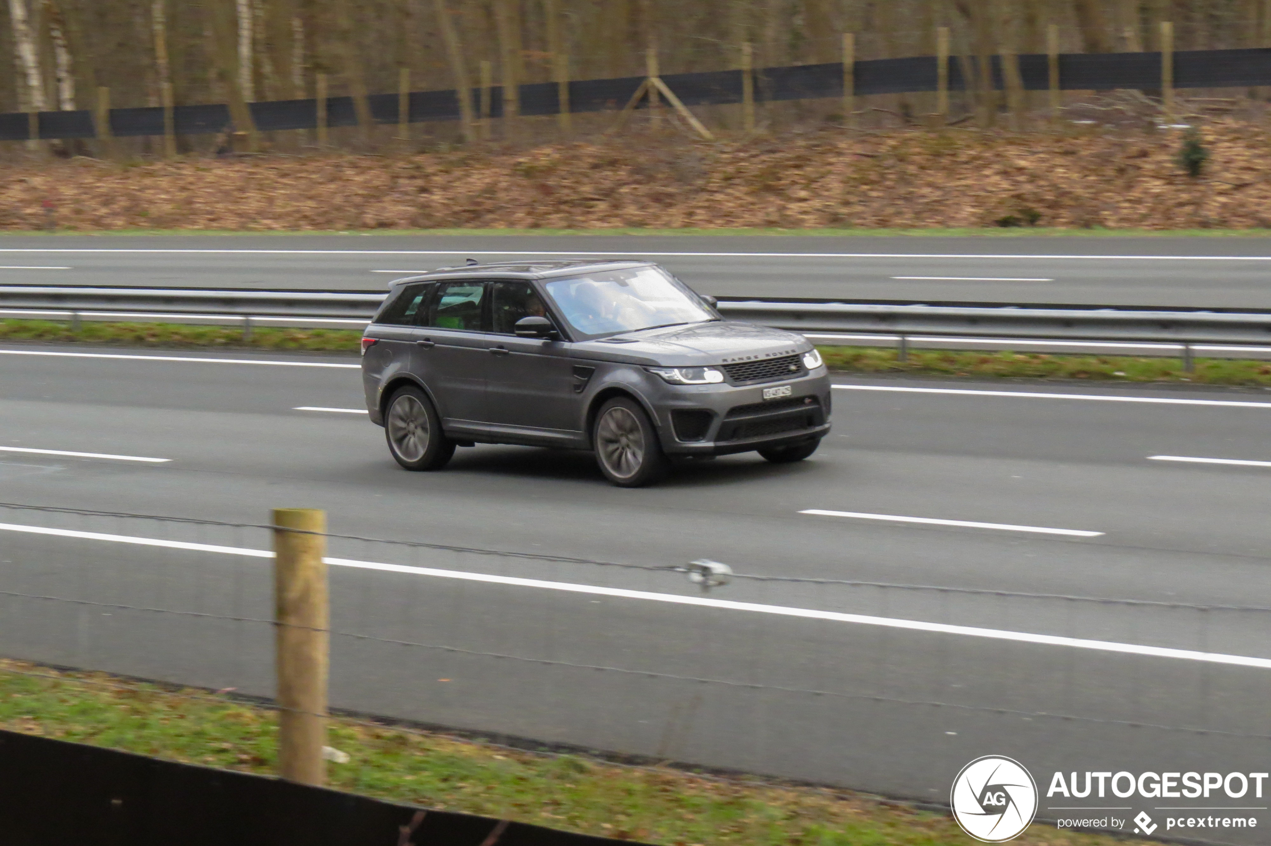 Land Rover Range Rover Sport SVR