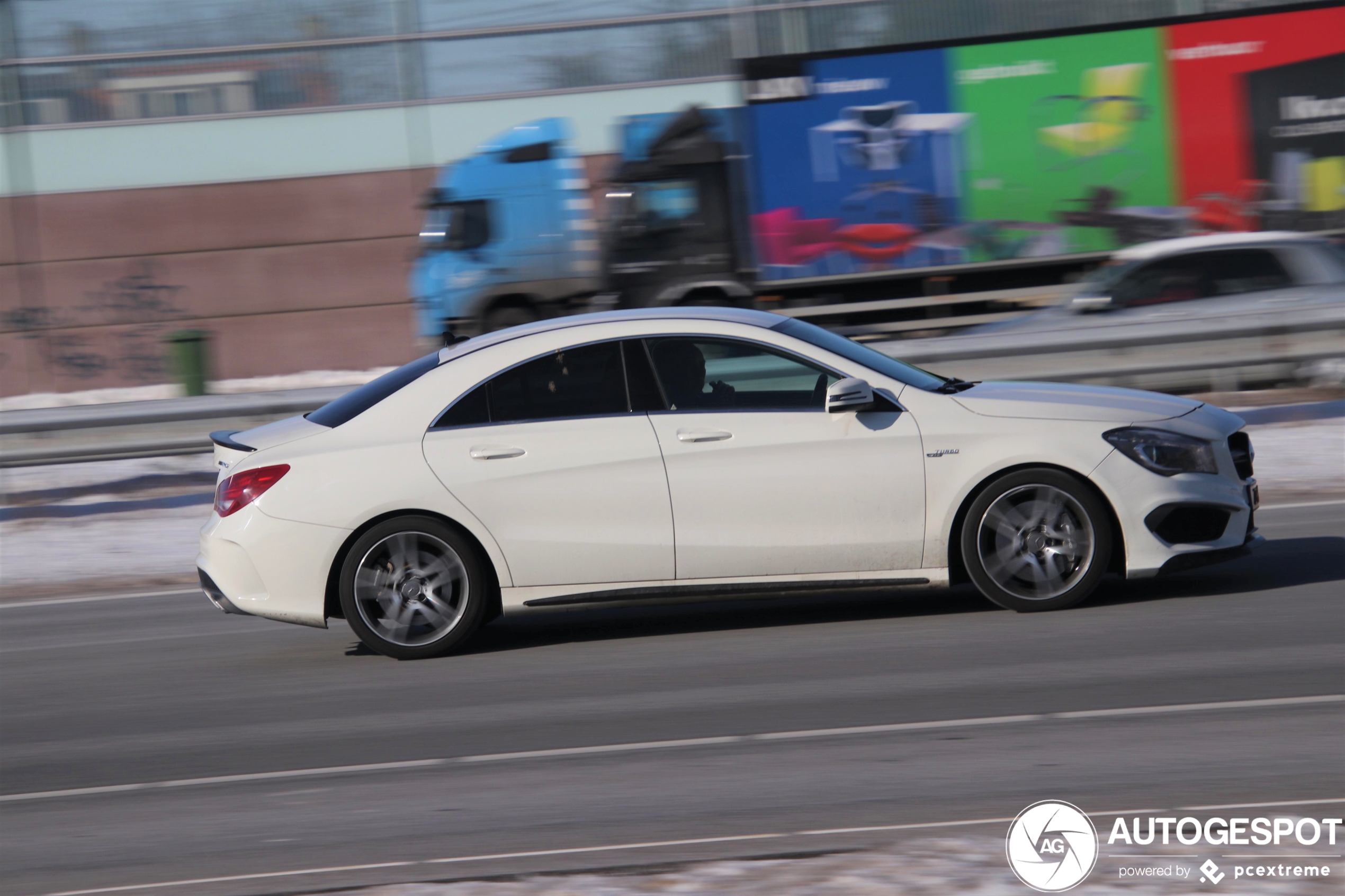 Mercedes-Benz CLA 45 AMG C117