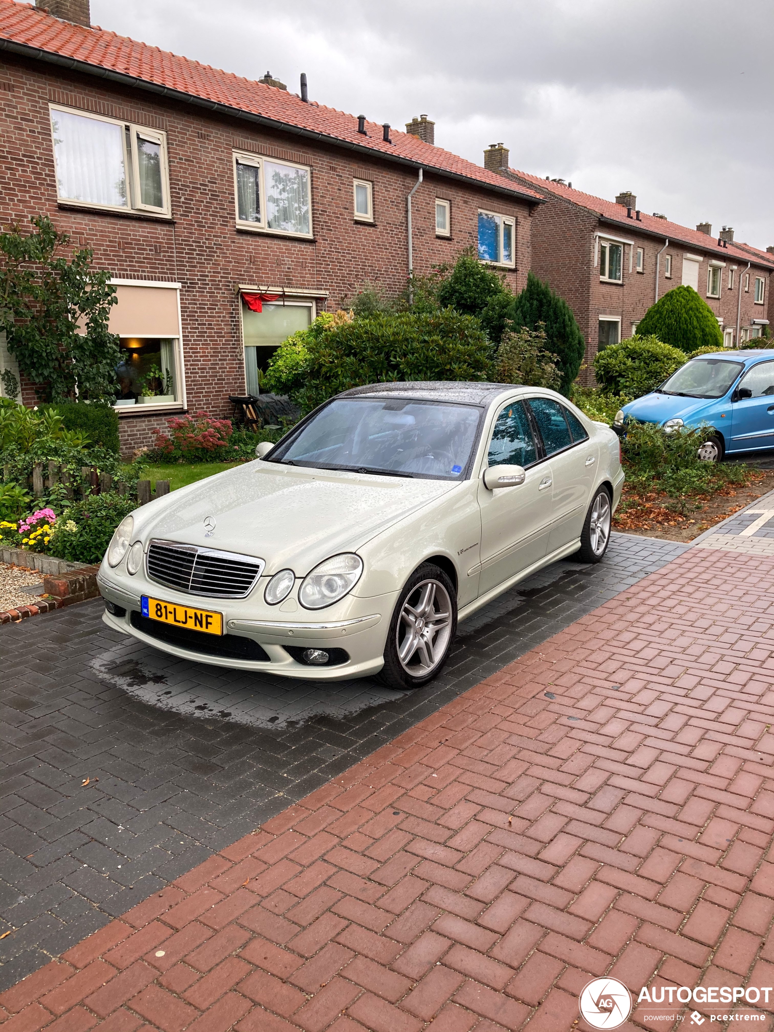 Mercedes-Benz E 55 AMG