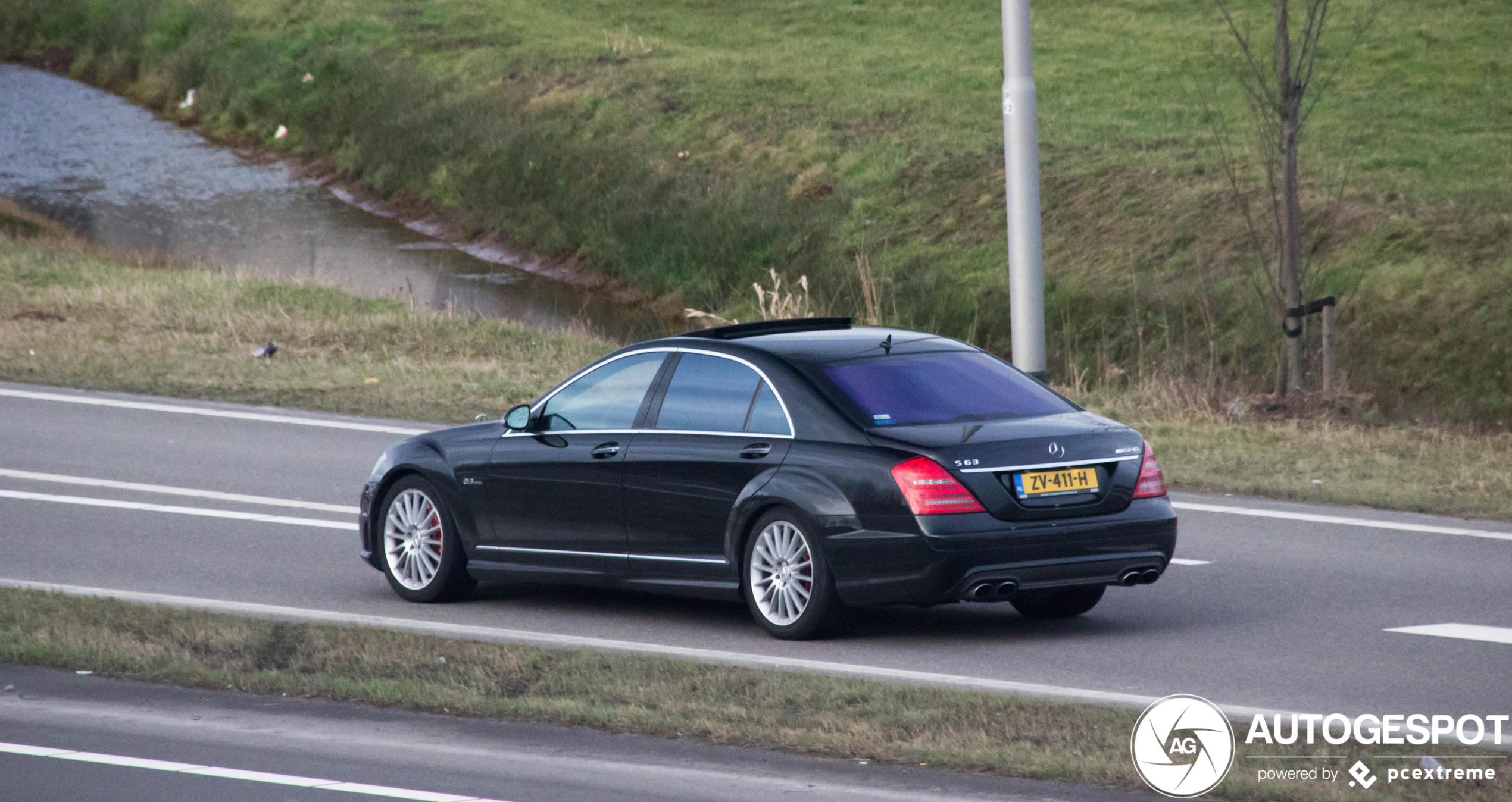 Mercedes-Benz S 63 AMG W221