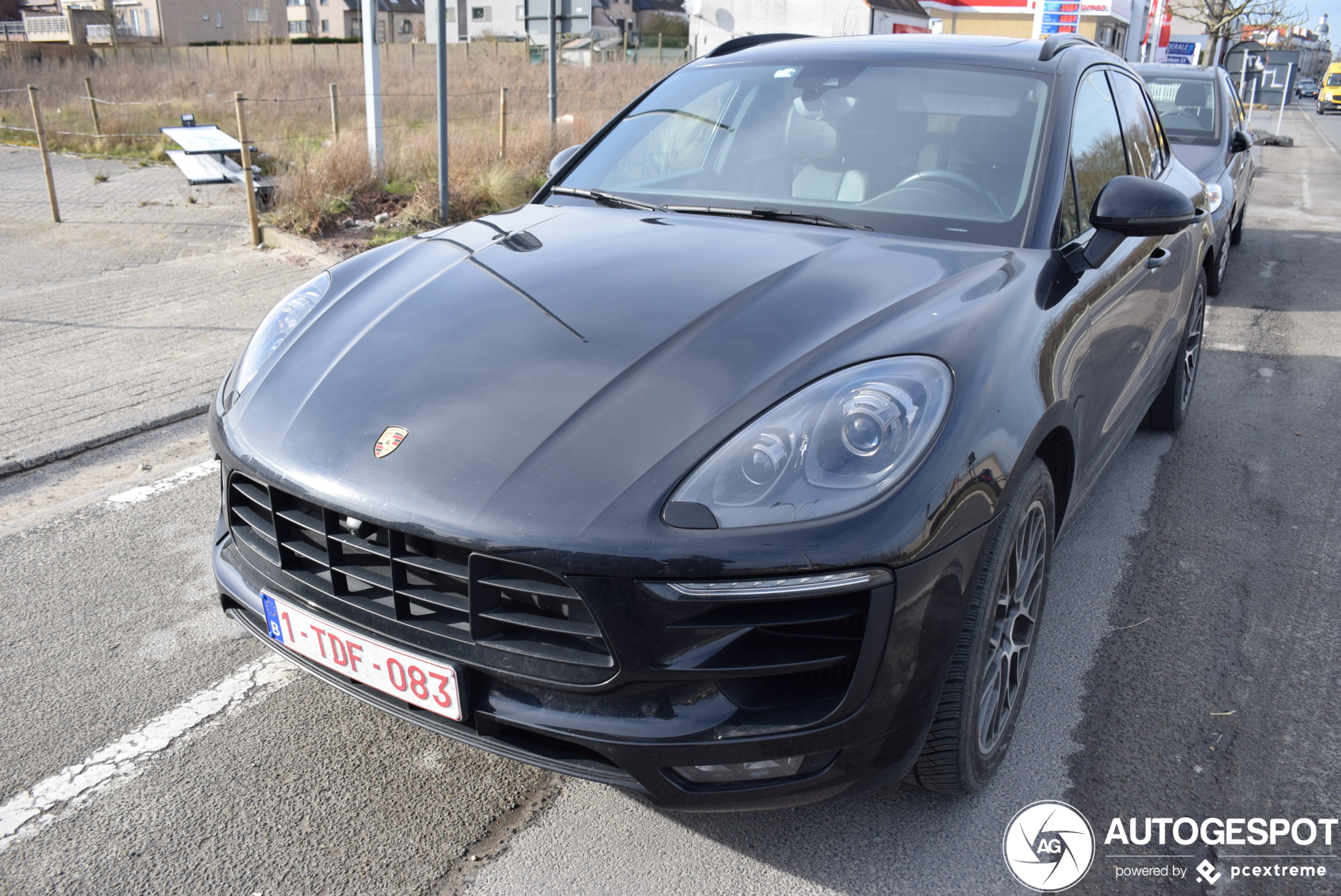 Porsche 95B Macan GTS