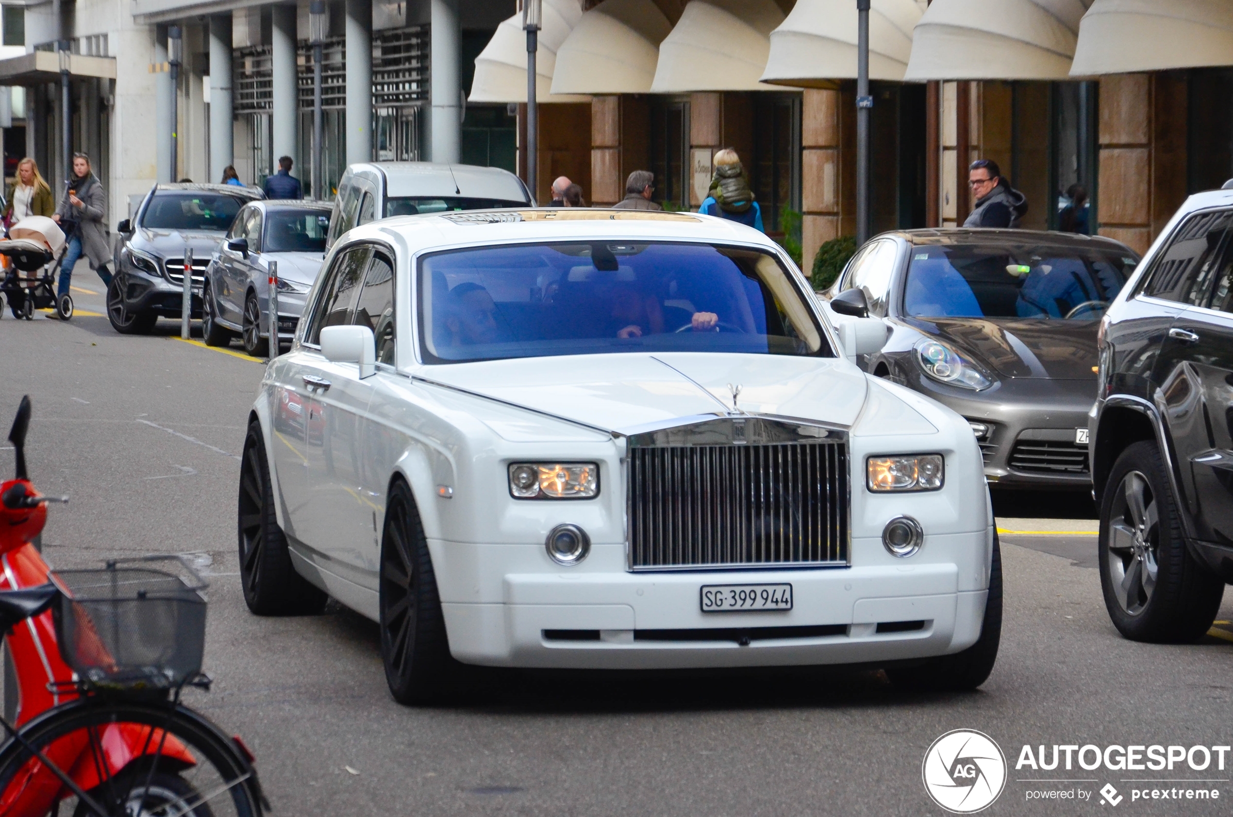 Rolls-Royce Phantom