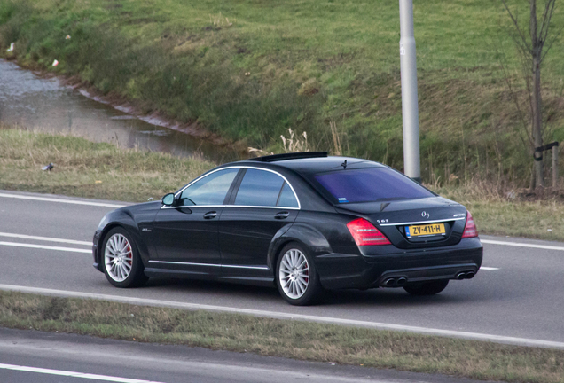 Mercedes-Benz S 63 AMG W221