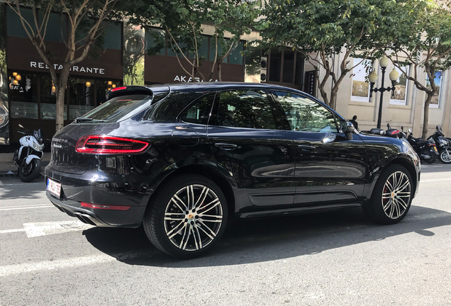 Porsche 95B Macan Turbo