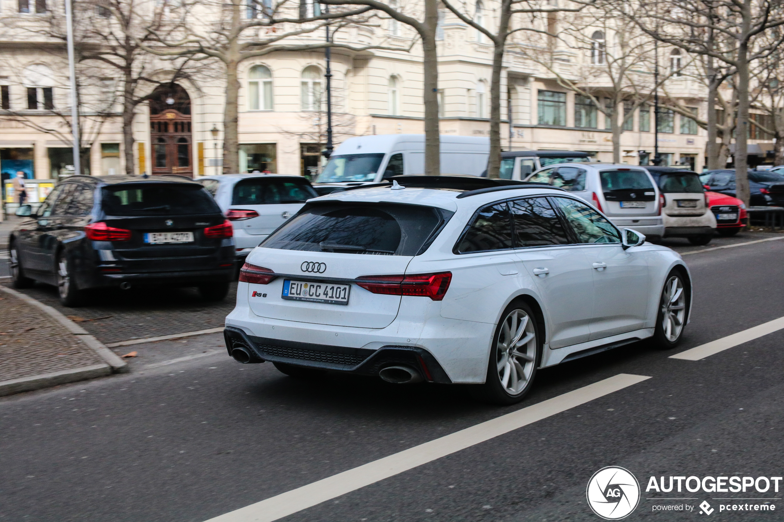 Audi RS6 Avant C8