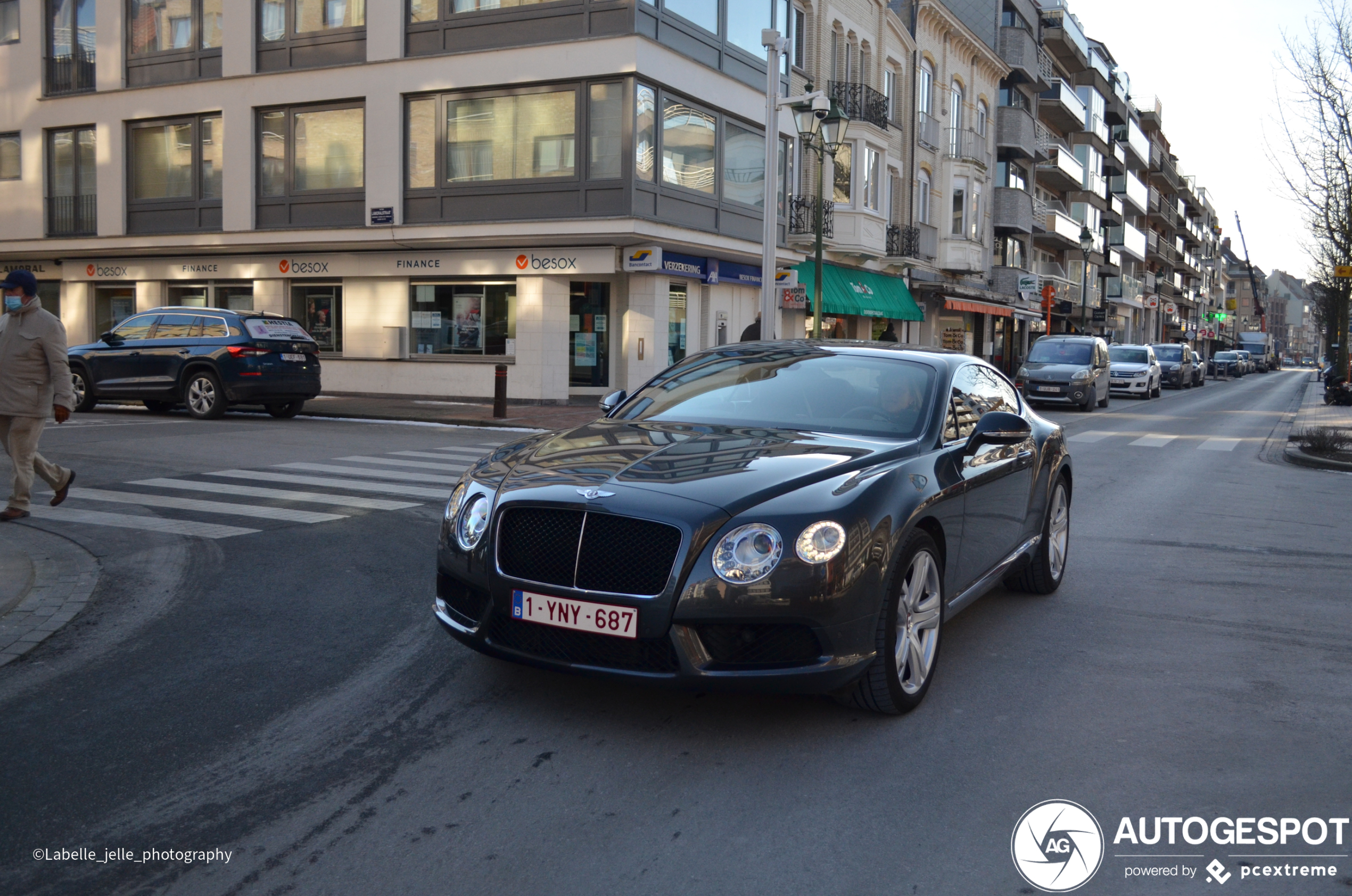 Bentley Continental GT V8