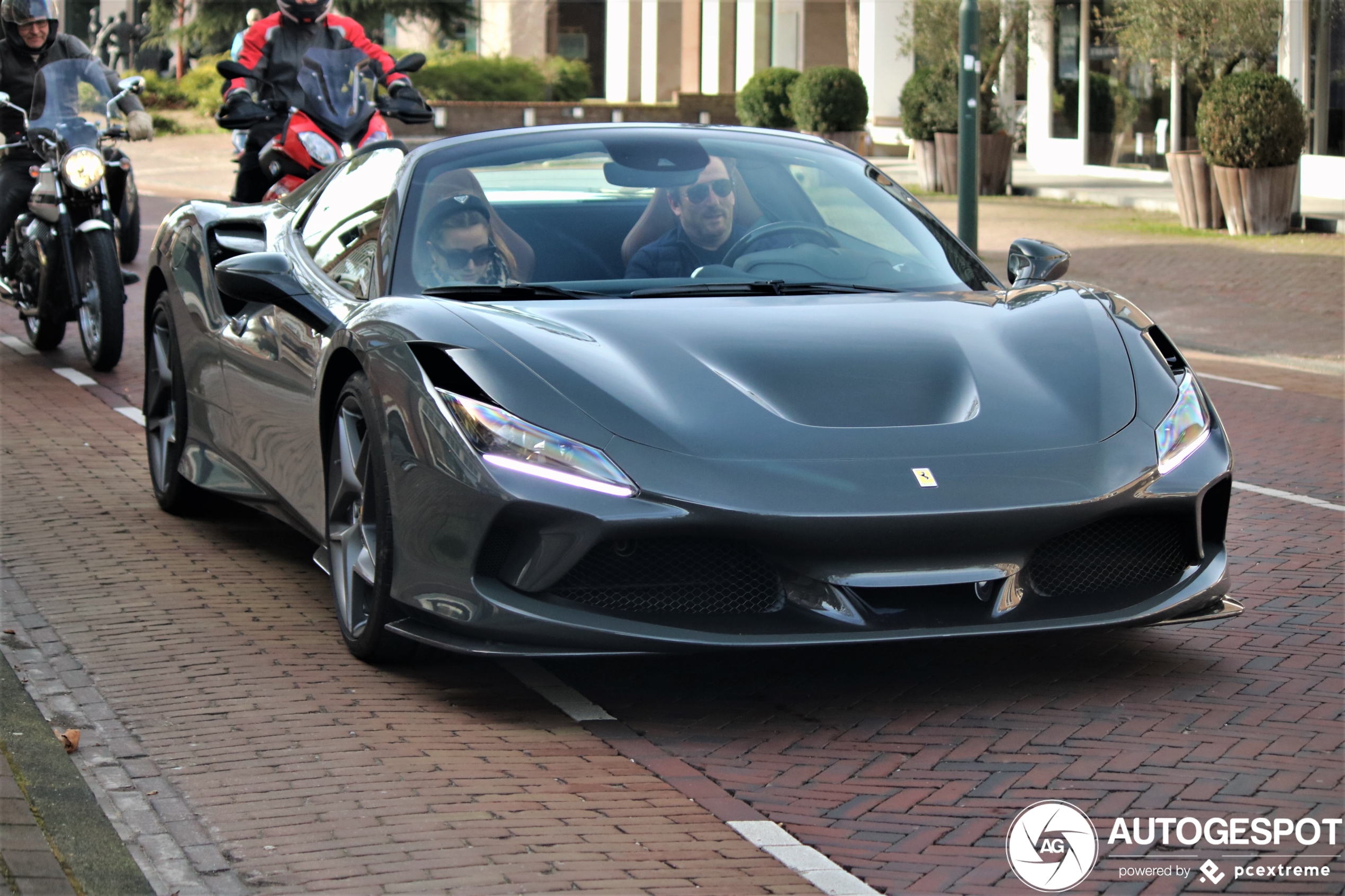 Ferrari F8 Spider