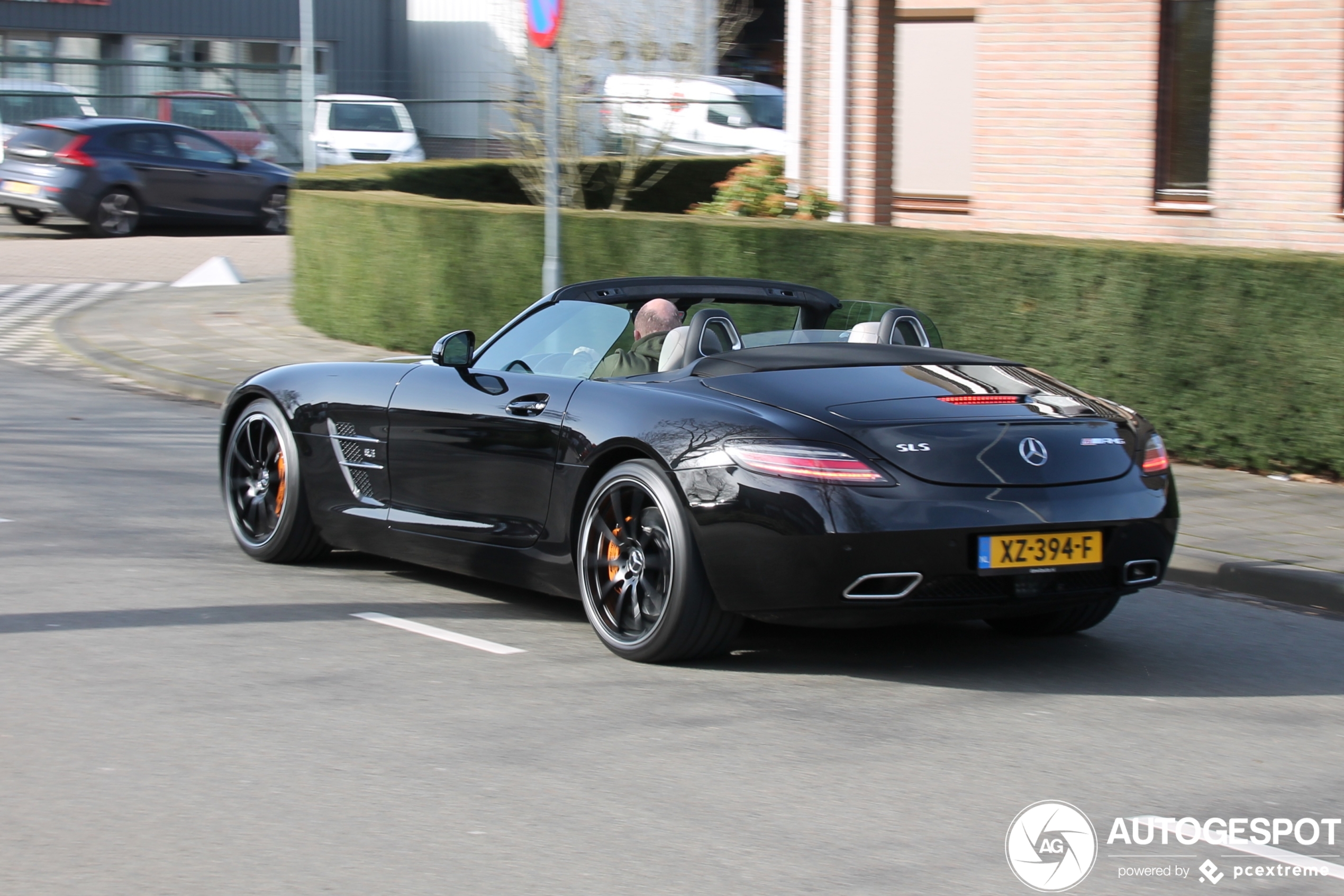 Mercedes-Benz SLS AMG Roadster