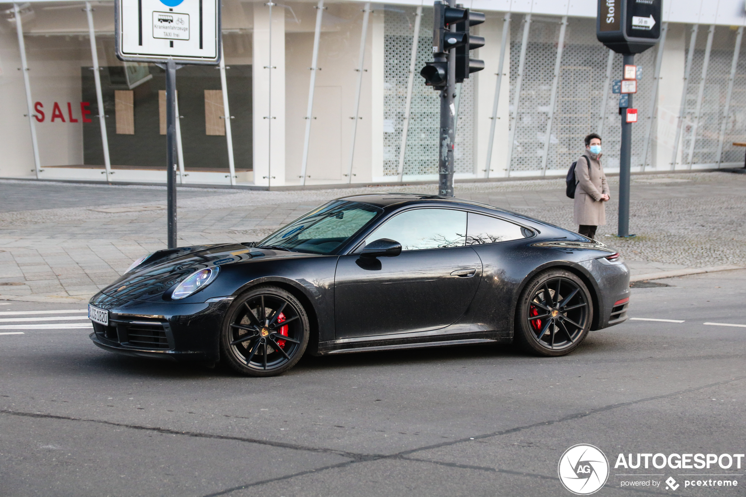 Porsche 992 Carrera 4S