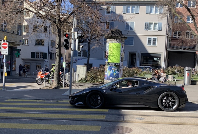 Ferrari 488 Pista