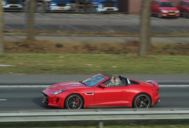 Jaguar F-TYPE S V8 Convertible