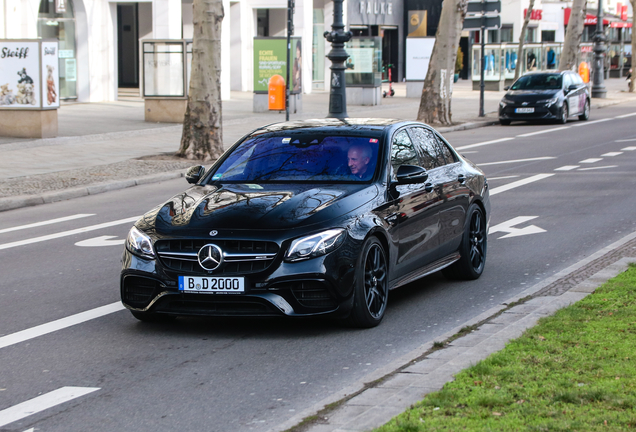 Exotic Car Spots  Worldwide & Hourly Updated! • Autogespot - Mercedes-AMG E  63 S W213 Edition 1