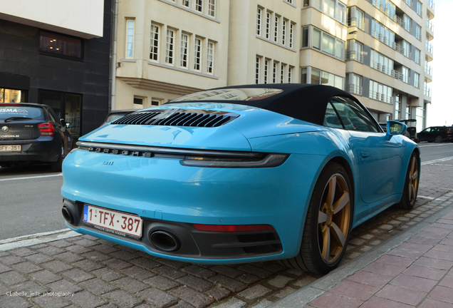 Porsche 992 Carrera 4S Cabriolet